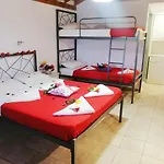 Elsa 스키아토스 타운