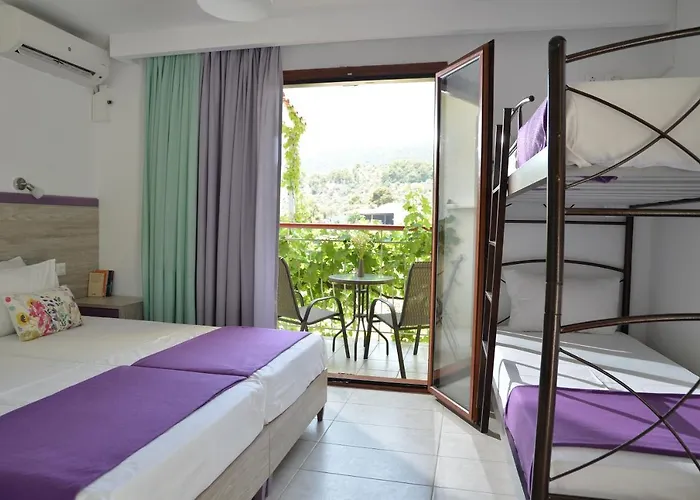 Elsa Hotel Skiathos Chora