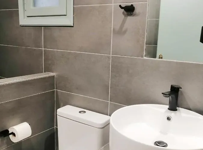 έλσα Σκιάθος Πόλη