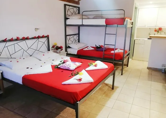 έλσα Σκιάθος Πόλη