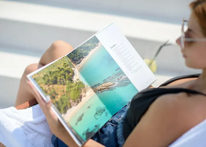 έλσα Σκιάθος Πόλη